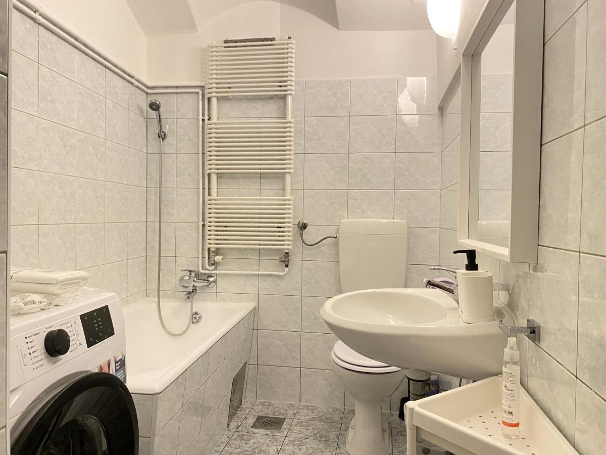 Villa Pod Gradom Ljubljana Exteriör bild